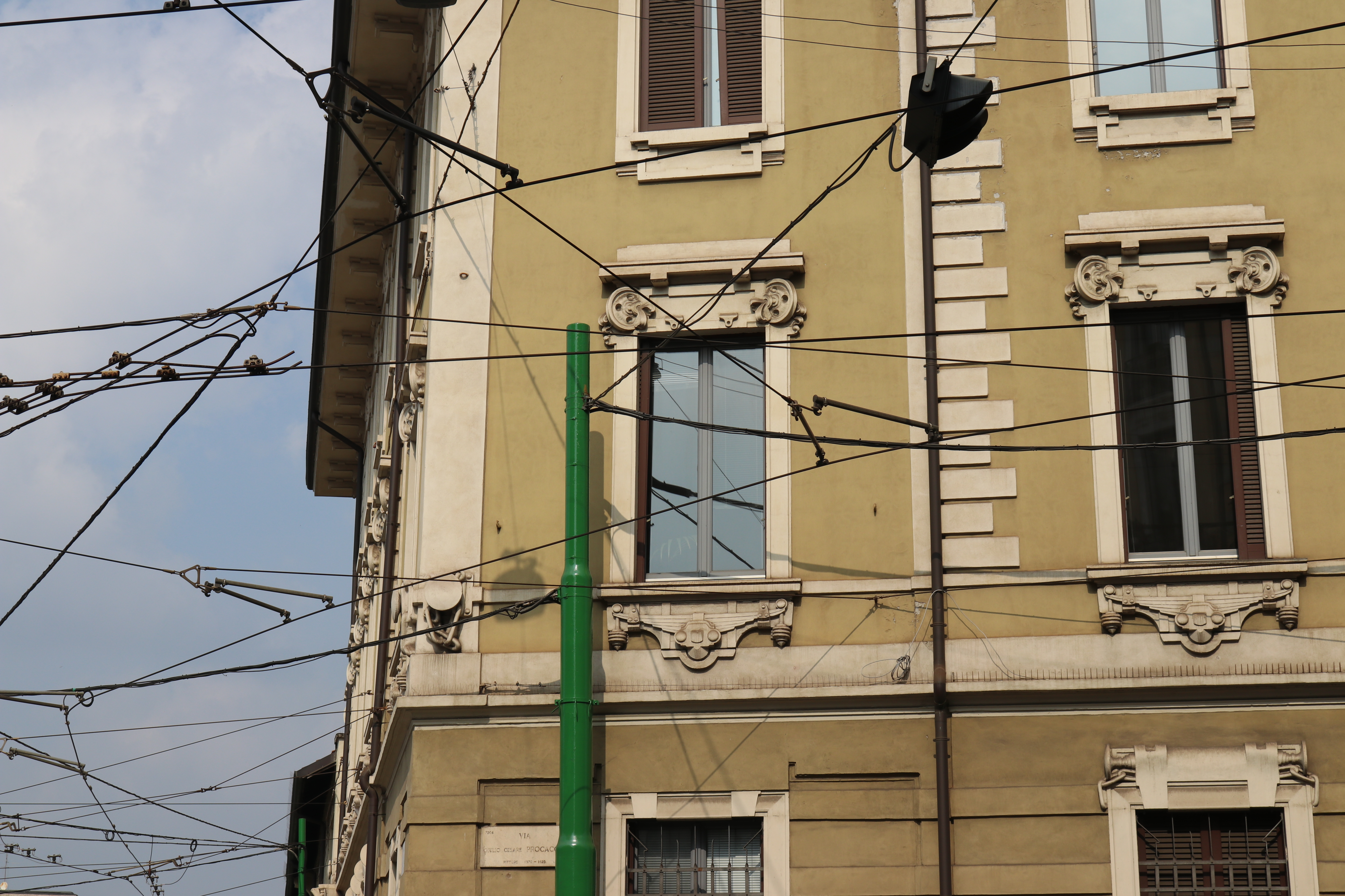 La palazzina Liberty di via Messina 24